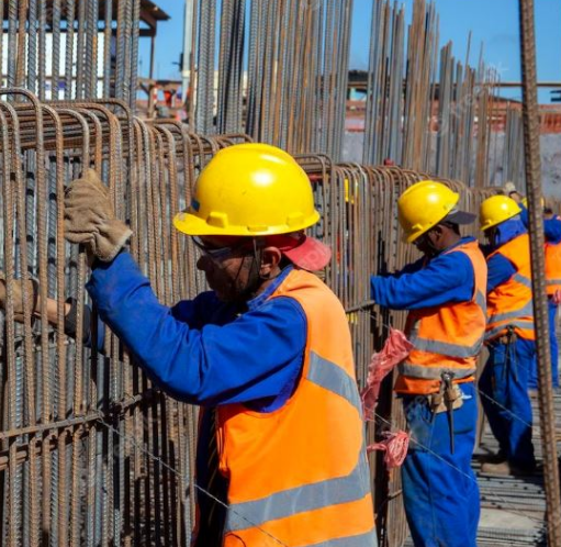 Essential Manpower Supply Solutions for UAE Industry Growth