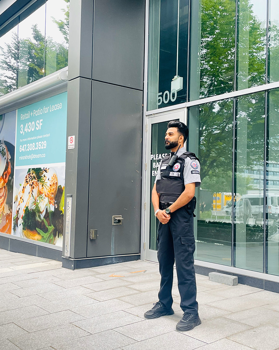Keep Your Mall Safe | 24/7 Mall Security Services