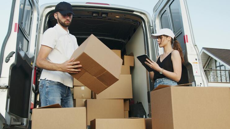 Hiring Movers or Move on Your Own- Make the Right Choice with - JL Movers