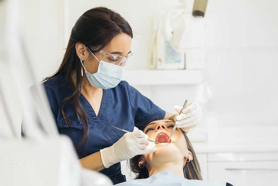 What Causes White Tongue | Smile Lounge Dentistry