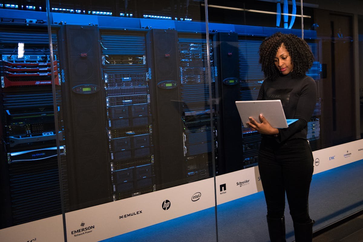 Understanding Rack PDU Types – Choosing Right Power Distribution Unit