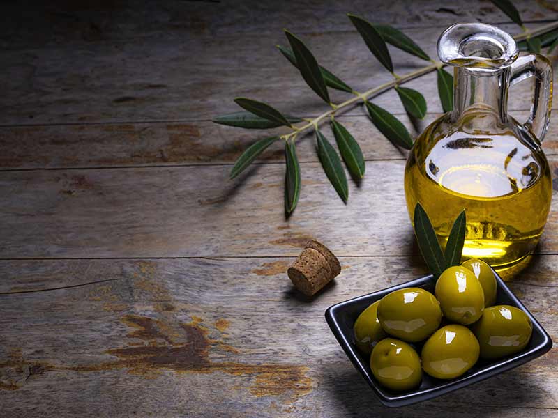 Health Benefits of Olive Oil - Health Link Pharmacy