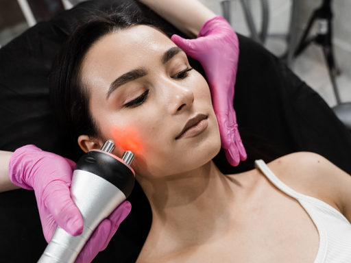 Glow Like a Local: The Ultimate Guide to Hydrafacial in Venice | by Modmd | May, 2025 | Medium