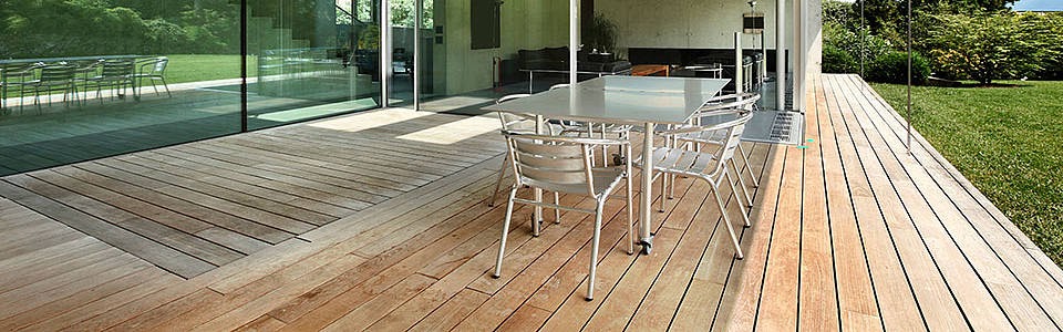 WPC Tiles vs. Traditional Flooring: A Comprehensive Comparison for Your Next Project