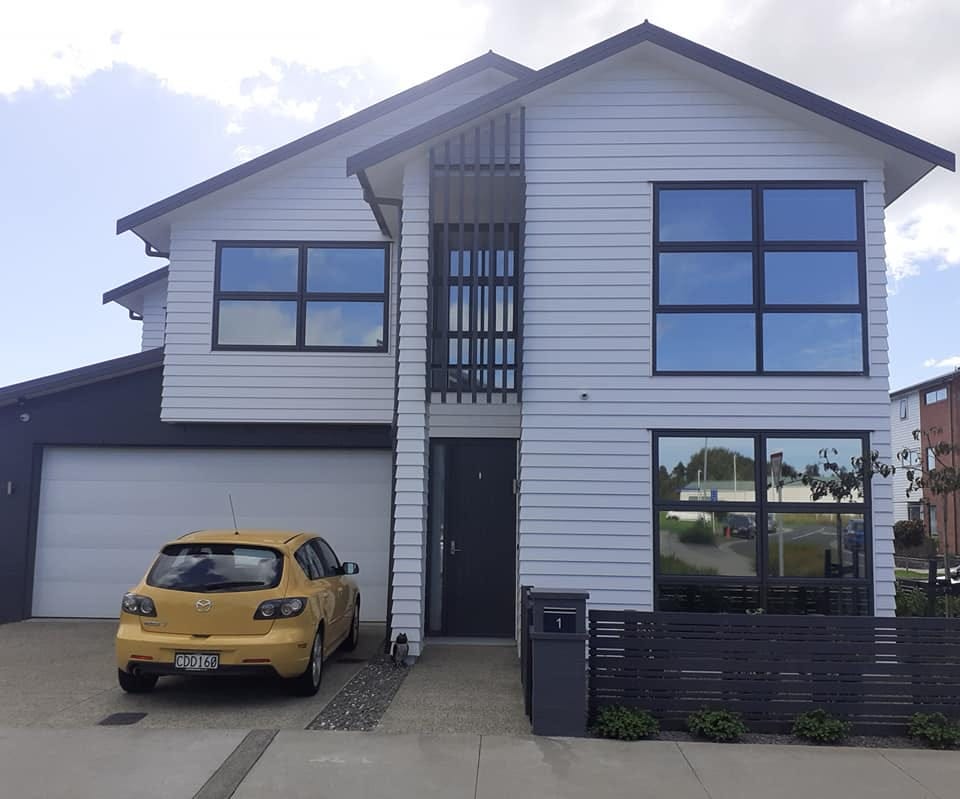 Embrace Comfort and Efficiency: The Power of Heat Control Window Films | by Auckland Window Tinting | Jun, 2025 | Medium