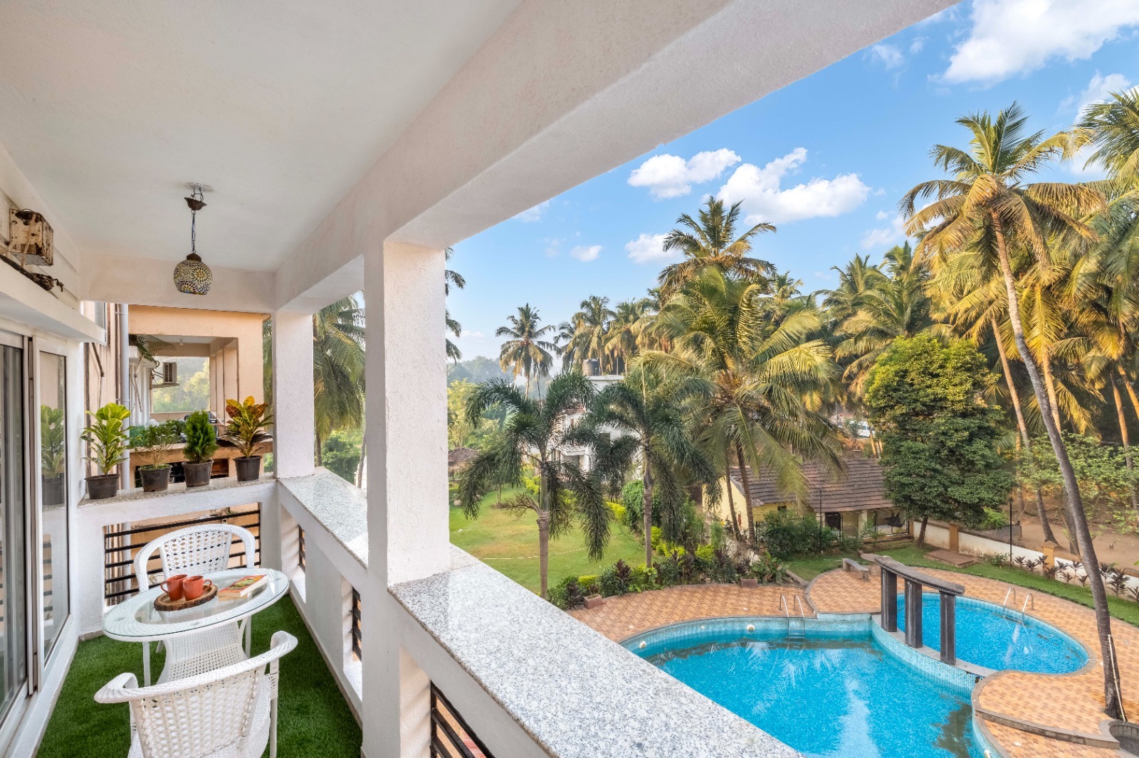Luxury Villas in Goa for Rent | Pool Villas & Apartments