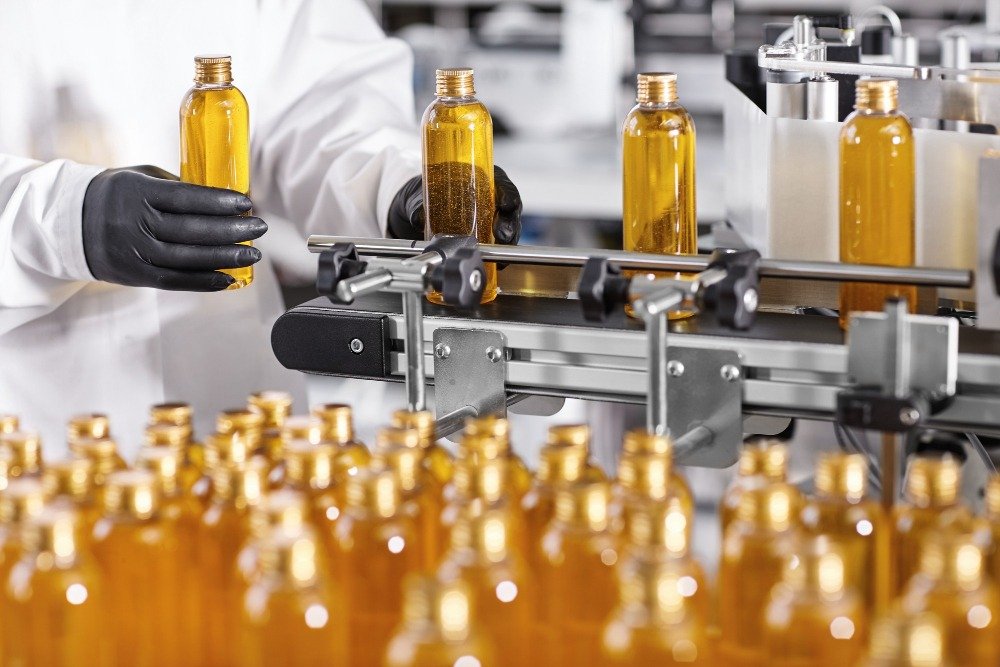 Selecting the Right Cutting Oil Distributor for Precision and Performance  - guest-post.org