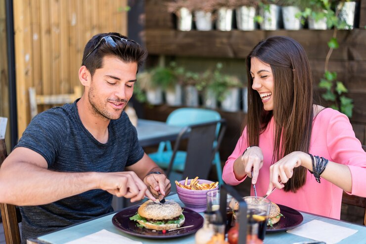 What Are the Signature Dishes You Can Expect at an American Restaurant? – Urban Pulse Journal